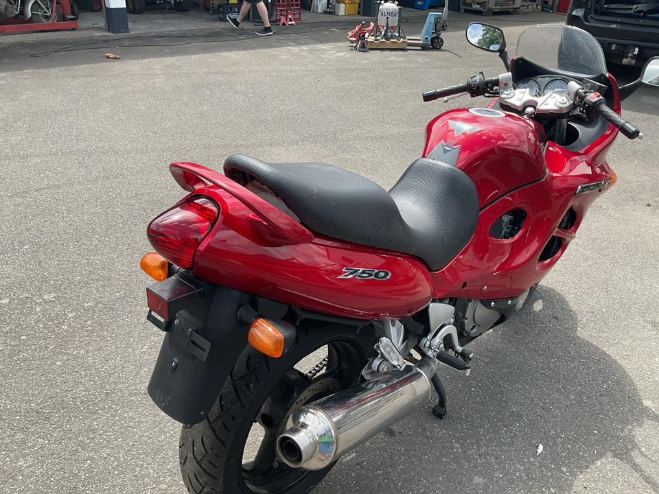 Suzuki