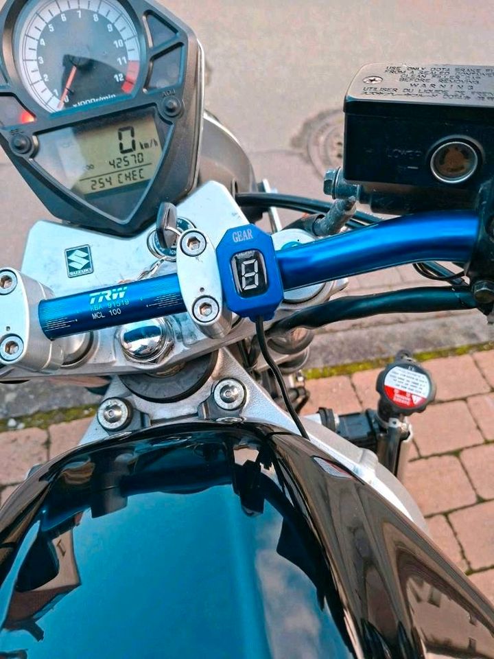 SV