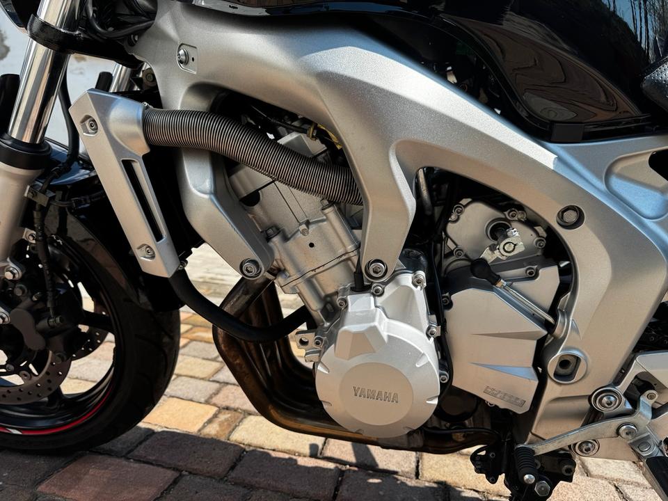 YAMAHA
