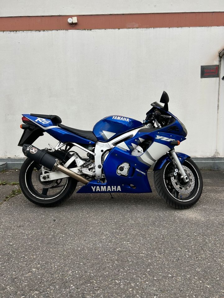 YAMAHA