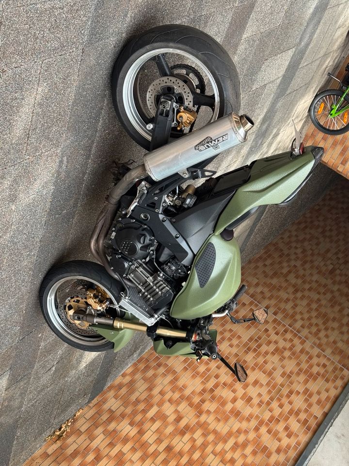 Kawasaki.