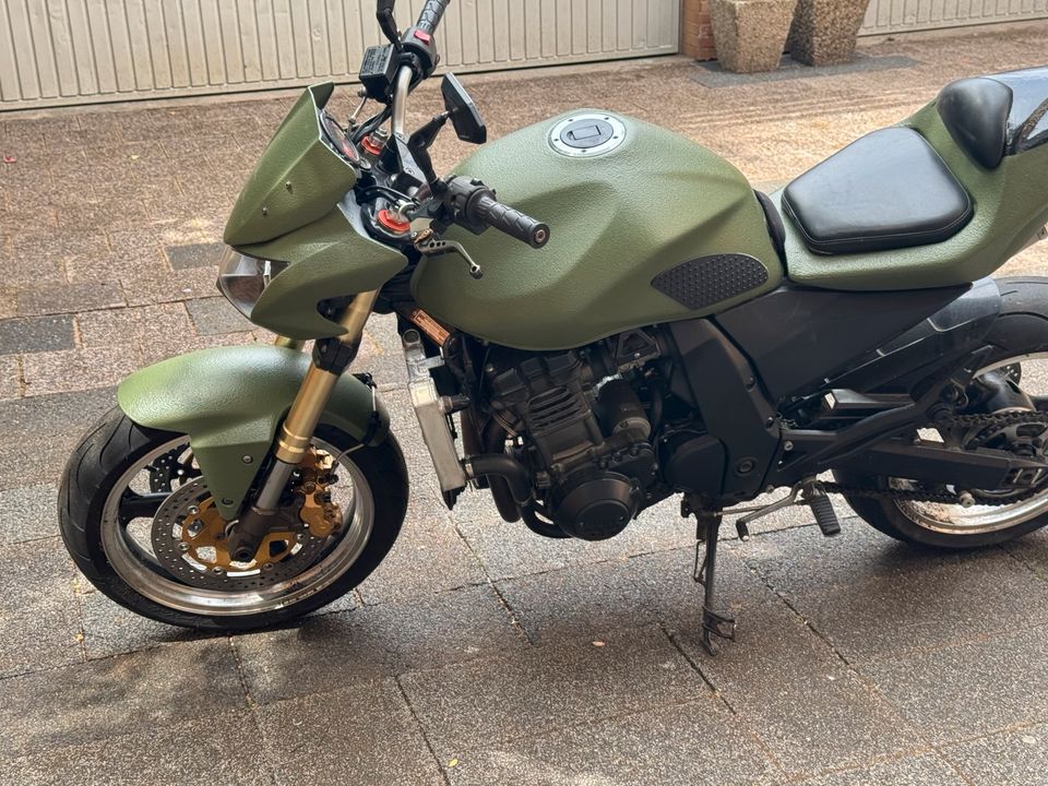 Kawasaki.