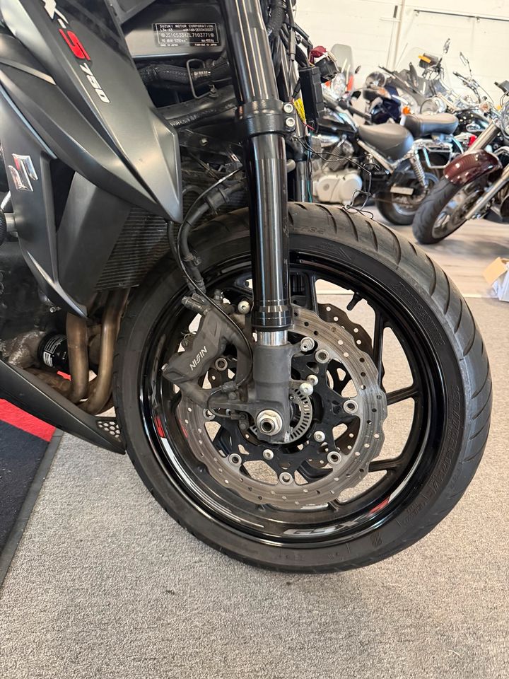 Suzuki