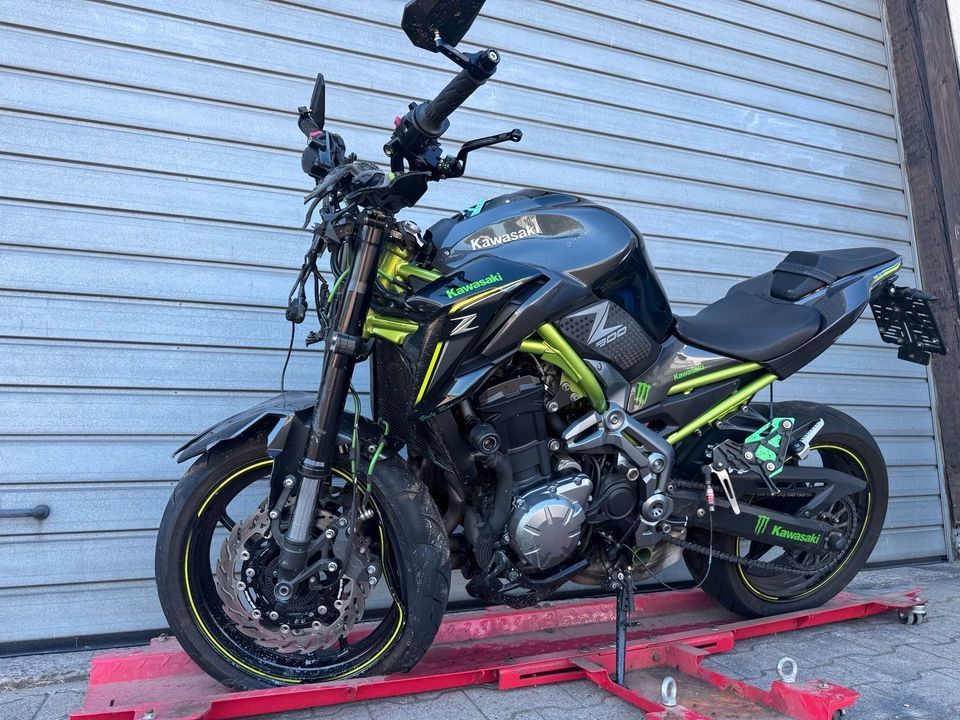 KAWASAKI
