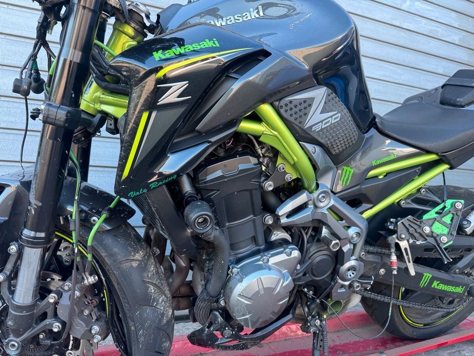 KAWASAKI