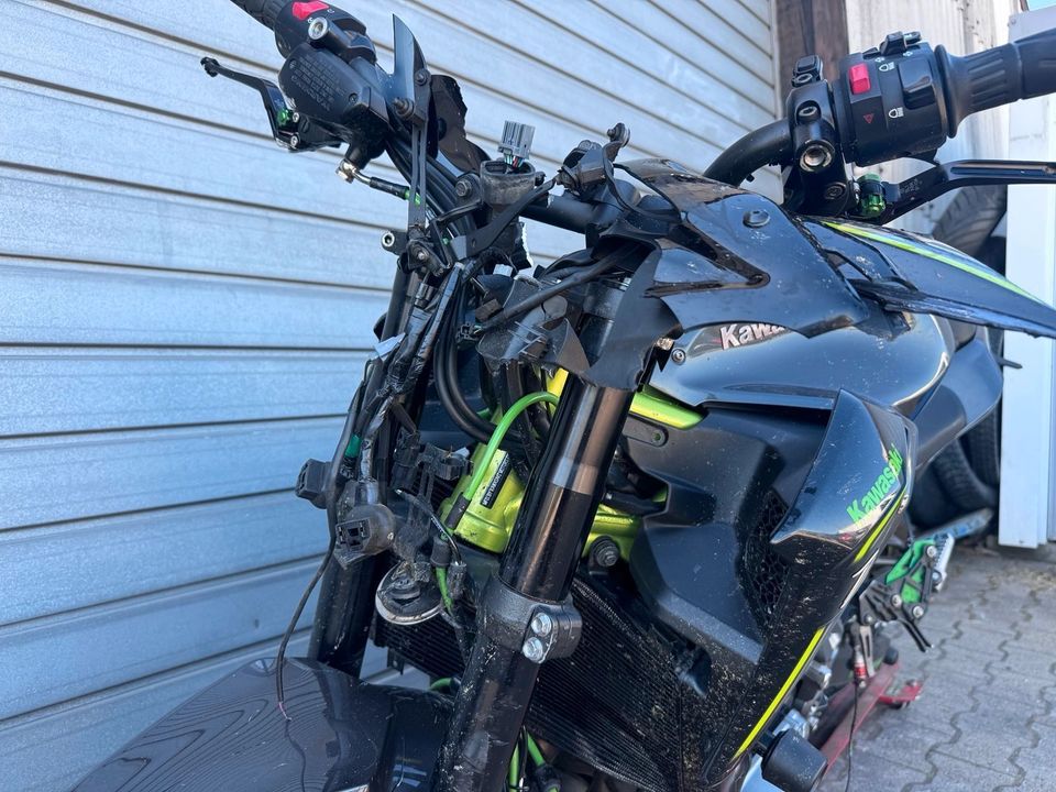KAWASAKI