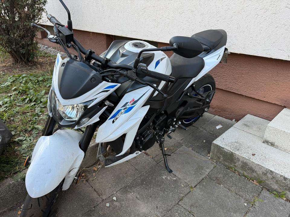 Suzuki