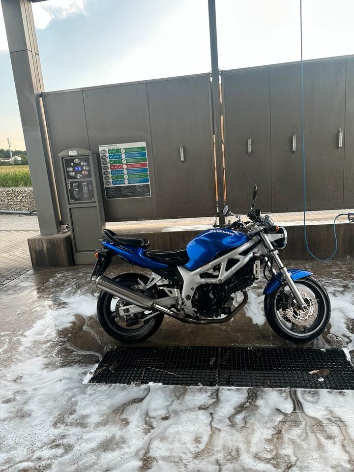 Susuki