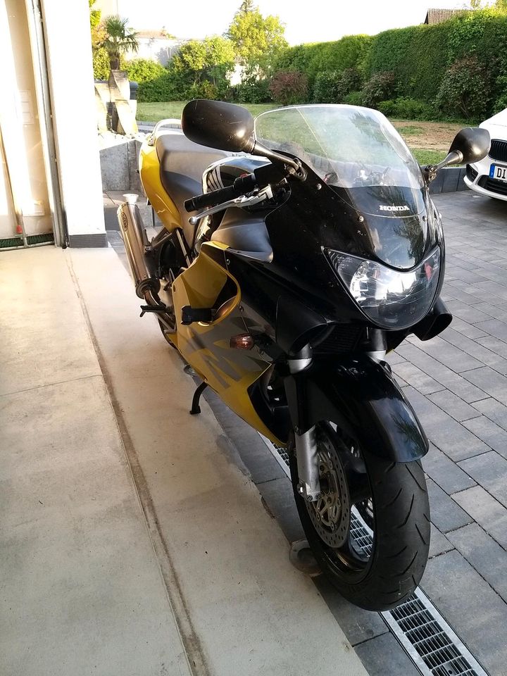 CBR